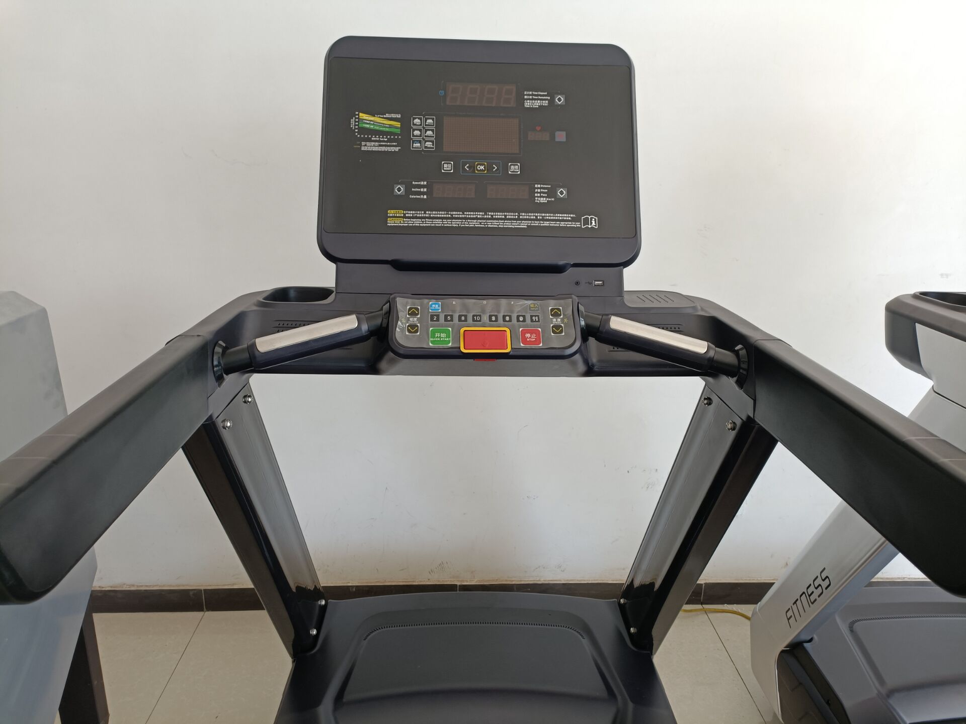 Smart Durable Commercial Gym T - огляд і ціна Running Gear Gym