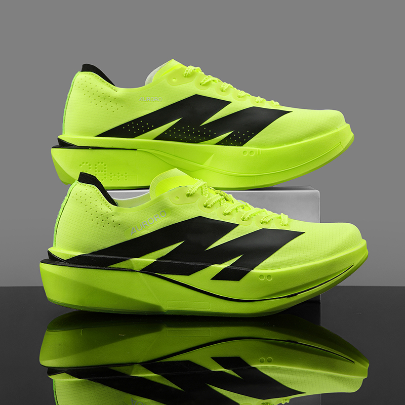 Running Shoes Men Carbon Board - огляд і ціна Running Gear Ladies